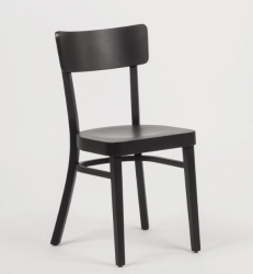 KATE �idle v odst�nu �ern�m matn�m